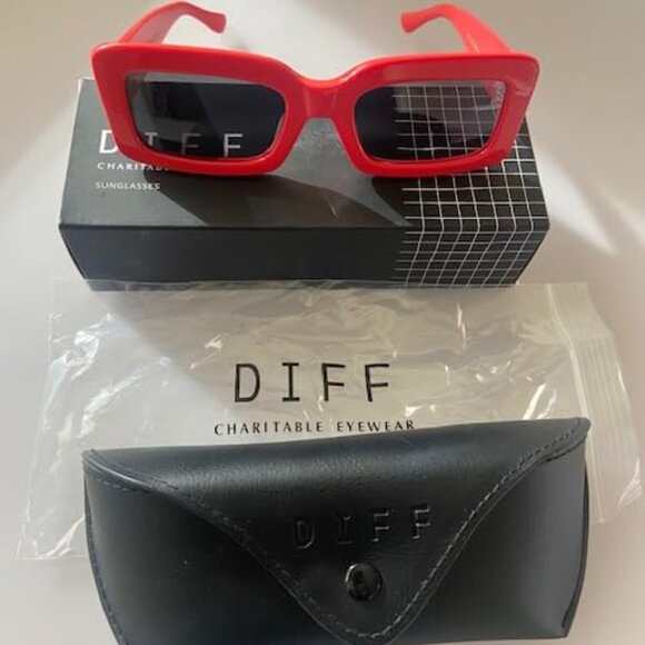 New in Box DIFF Eyewear Sunglasses